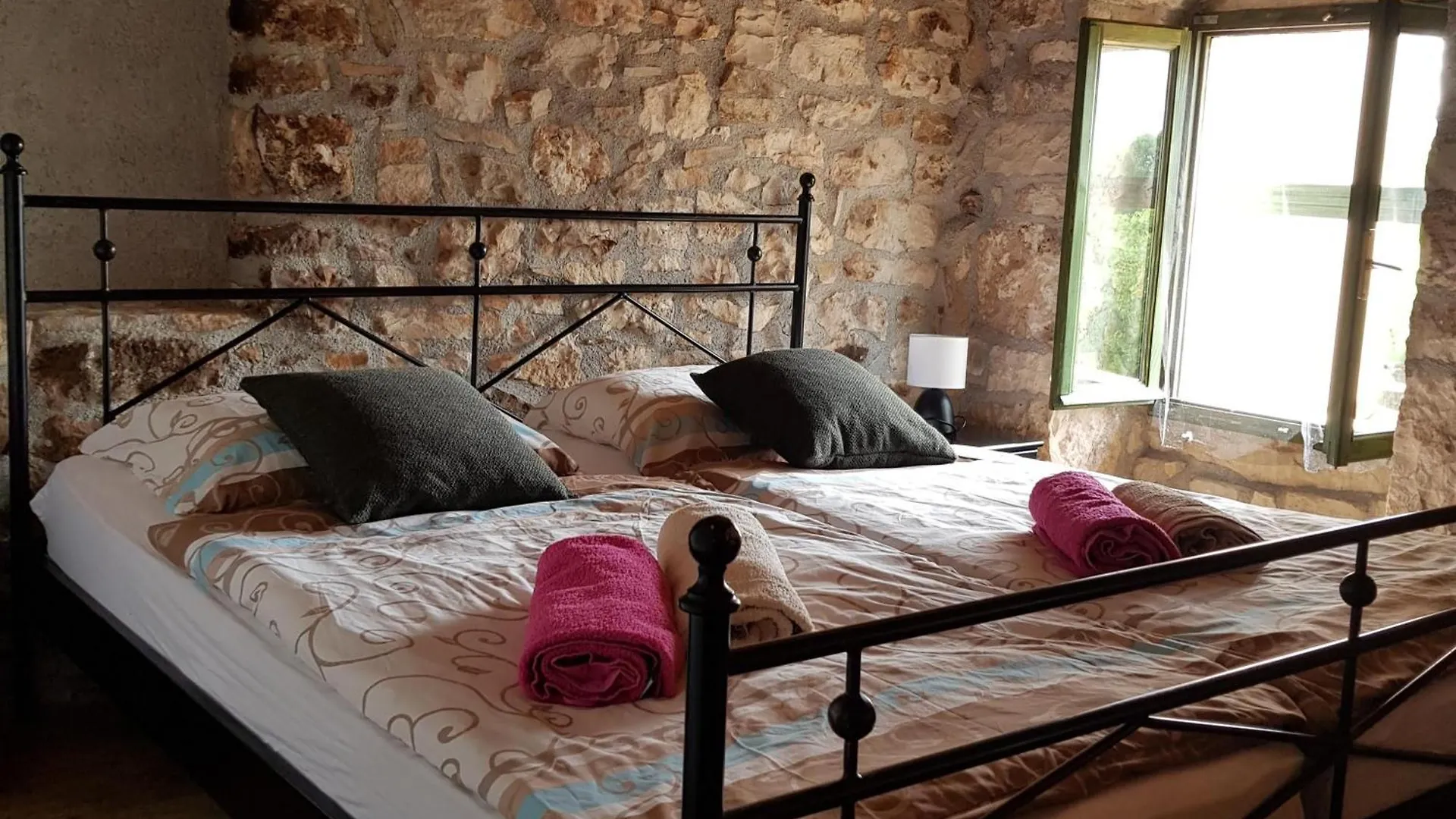 Holiday home Ferienhaus In Bratulici Mit Privatem Pool Hreljici